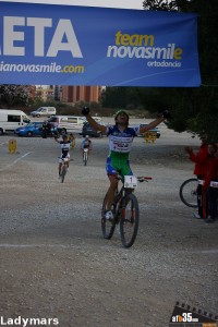 El Novasmile Cycling Team debuta con éxito