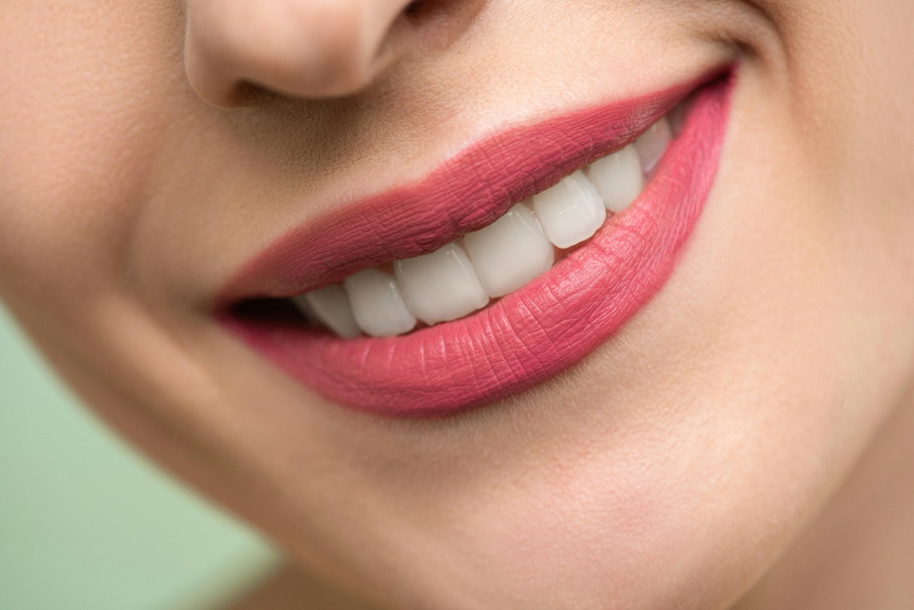 Cuidado de los dientes y encías durante el tratamiento de ortodoncia